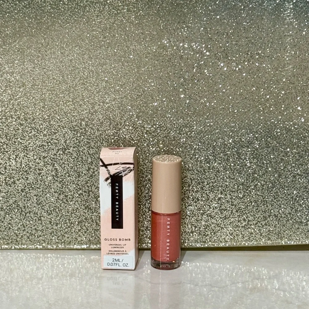 5 for $25 item🌺Mini Fenty Beauty Gloss Bomb Universal Lip Luminizer Fussy Fu$$y